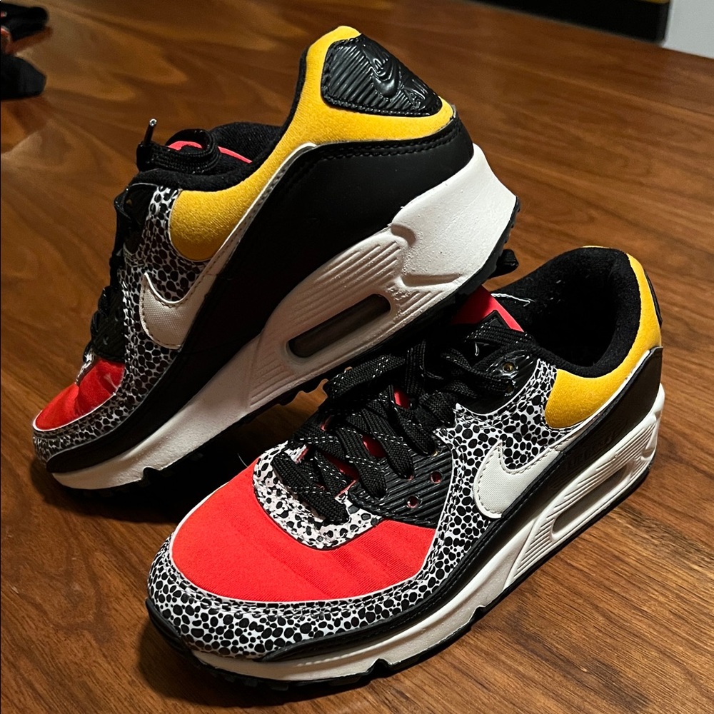 Nike Air Red/Yellow Sneakers